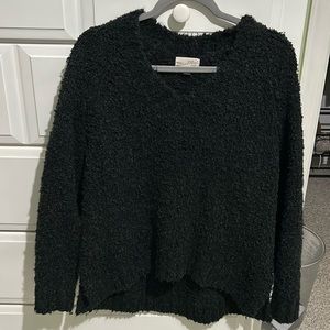 Universal Threads Sweater